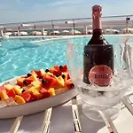 Hotel Blu